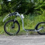 Silver Pawtrekker Scooter, side view